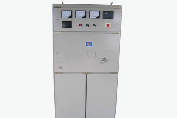 大田镇控制柜-使用3683控制柜前进行这些检查